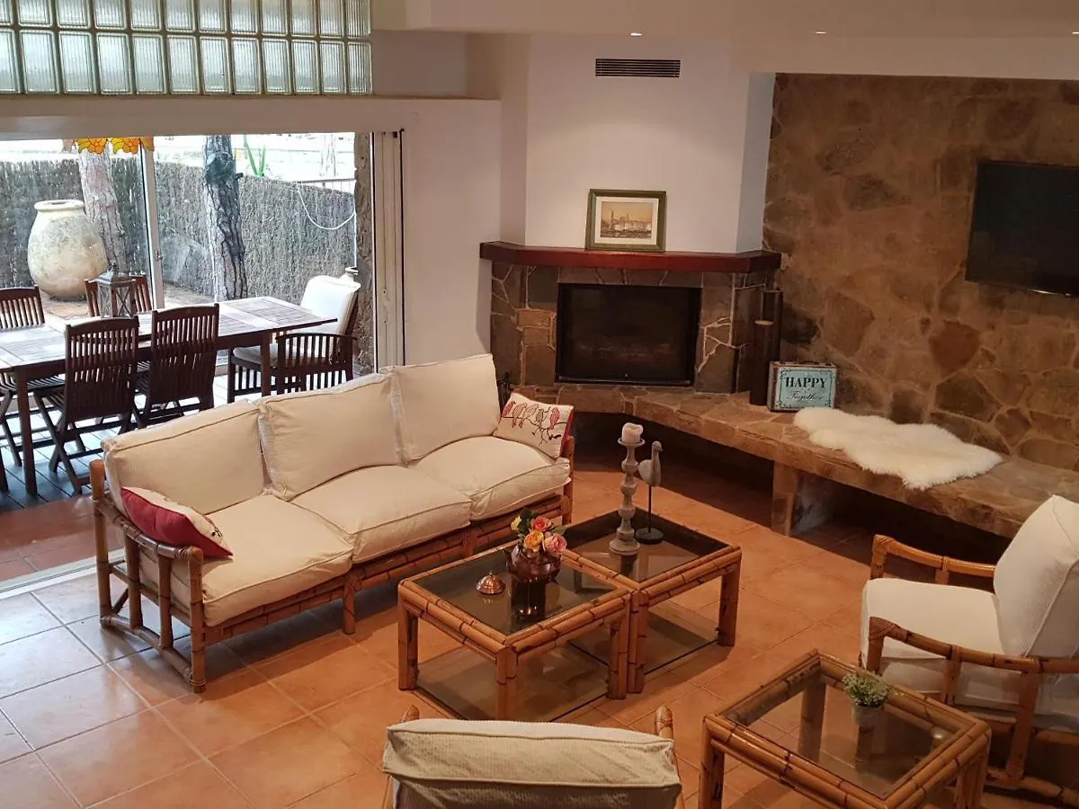 Villa Elegante A Platja D'Aro Pres De La Plage, Climatisee Avec Terrasse Et Proche Des Boutiques Et Restaurants - Es-209-35 0*,  Španělsko